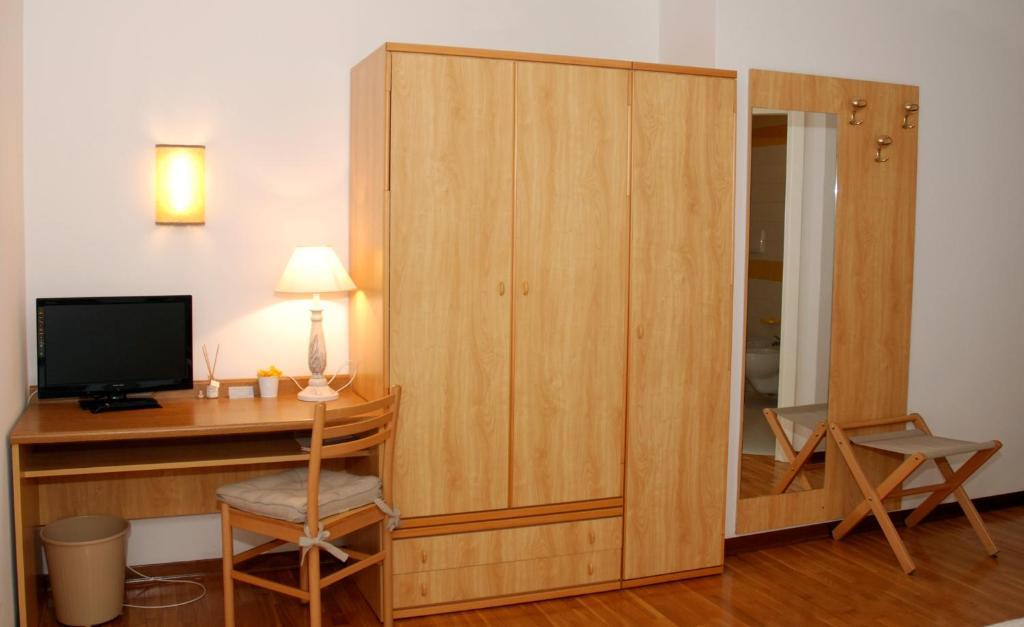 Albergo Centrale Santo Stefano Di Cadore Room photo